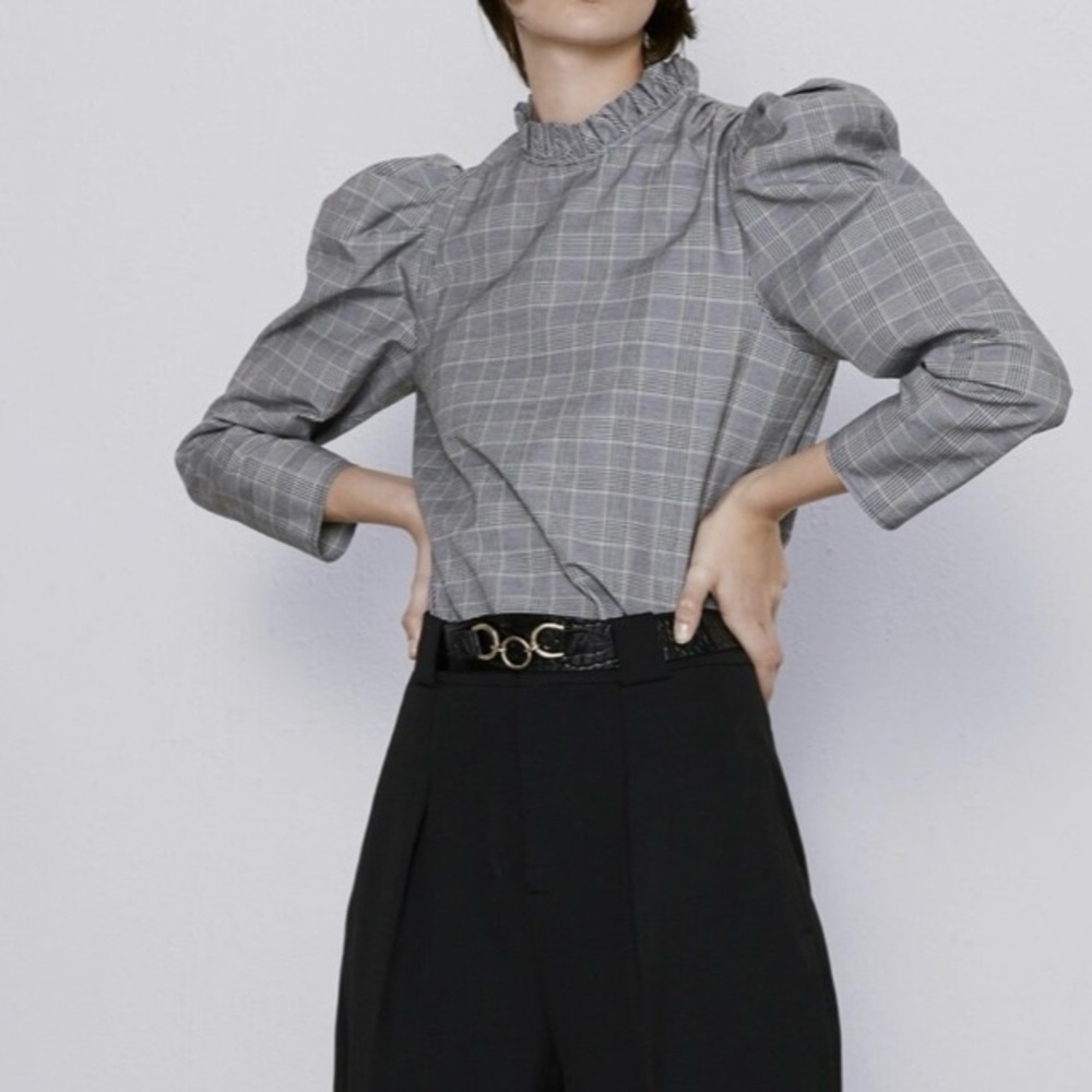 ZARA Career Preppy Romance Glen Plaid Pleat/Puff SLV Ruffle Neck Grey Blouse S